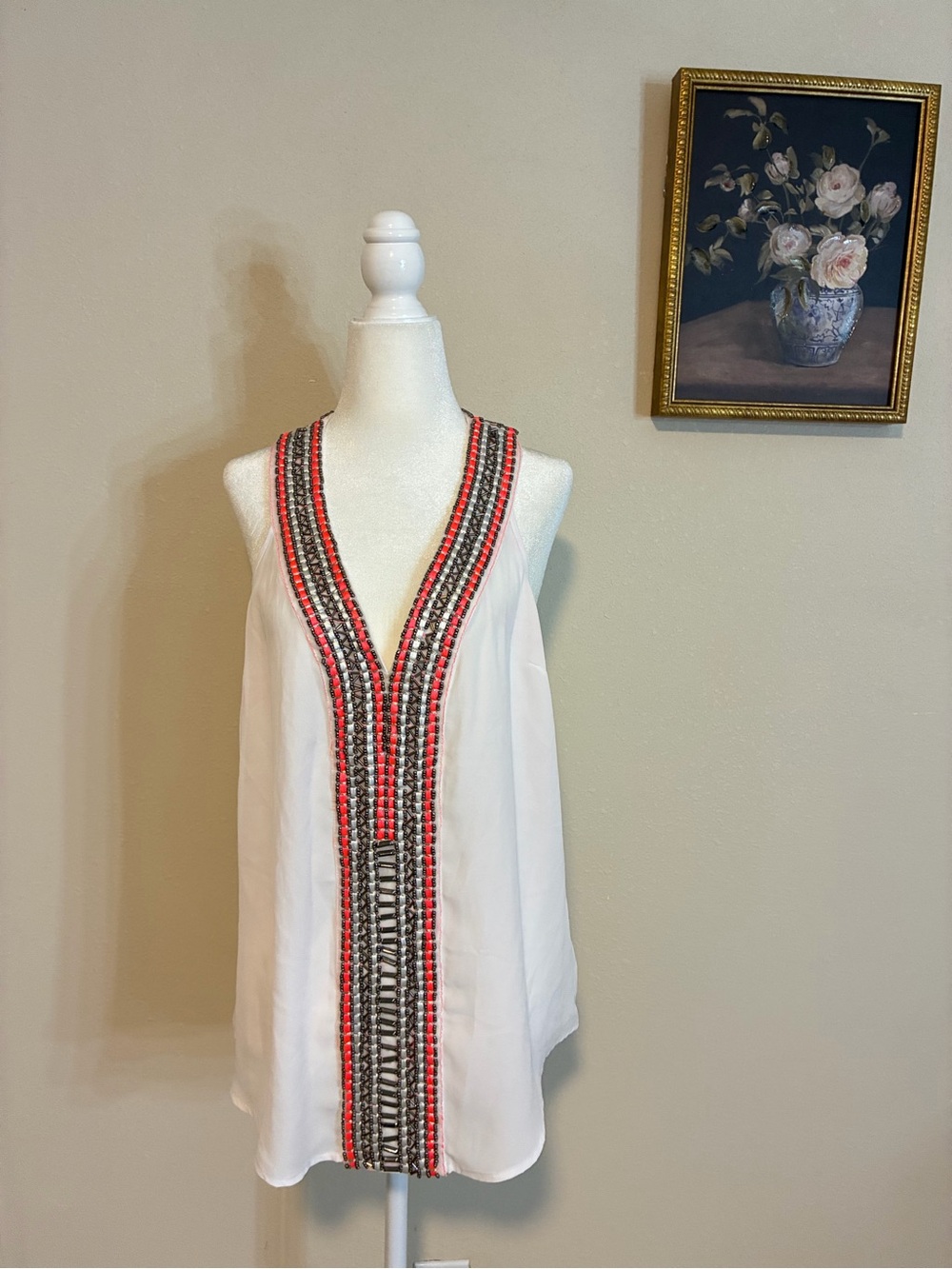 2B Bebe White Sleeveless V-Neck Tank with Coral and Silver Beading